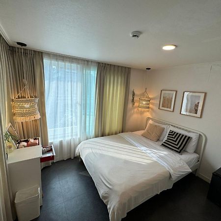 Neat House Otel Seul Dış mekan fotoğraf